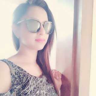 Young Escorts Tanushree